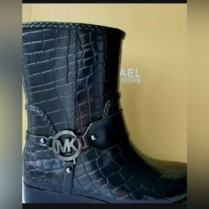 Michael Kors Black Croc-Patterned Women Rain  Boots